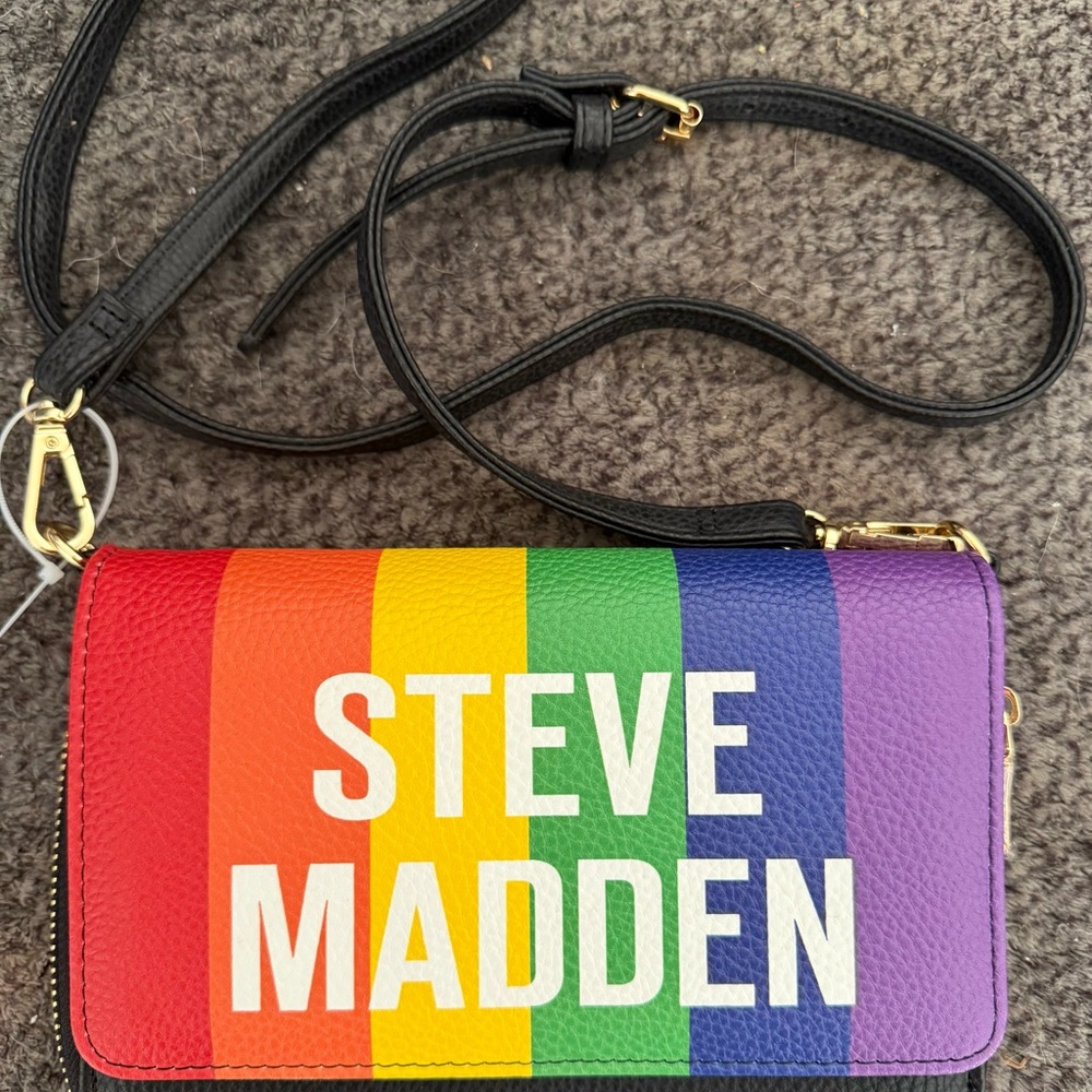 Steve Madden Black Leather Crossbody Clutch